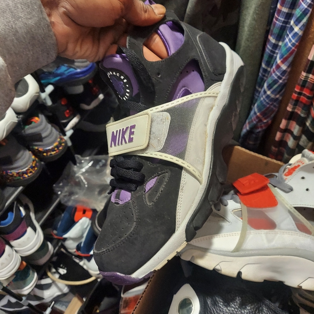 2014 Nike air Trainer Huarache "Bo Jackson" size 10.5, Good condition